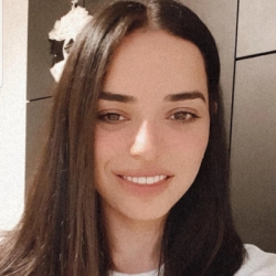 Afbeelding › Psycholoog Arife Ergul Afbeelding › Psycholoog Arife Ergul